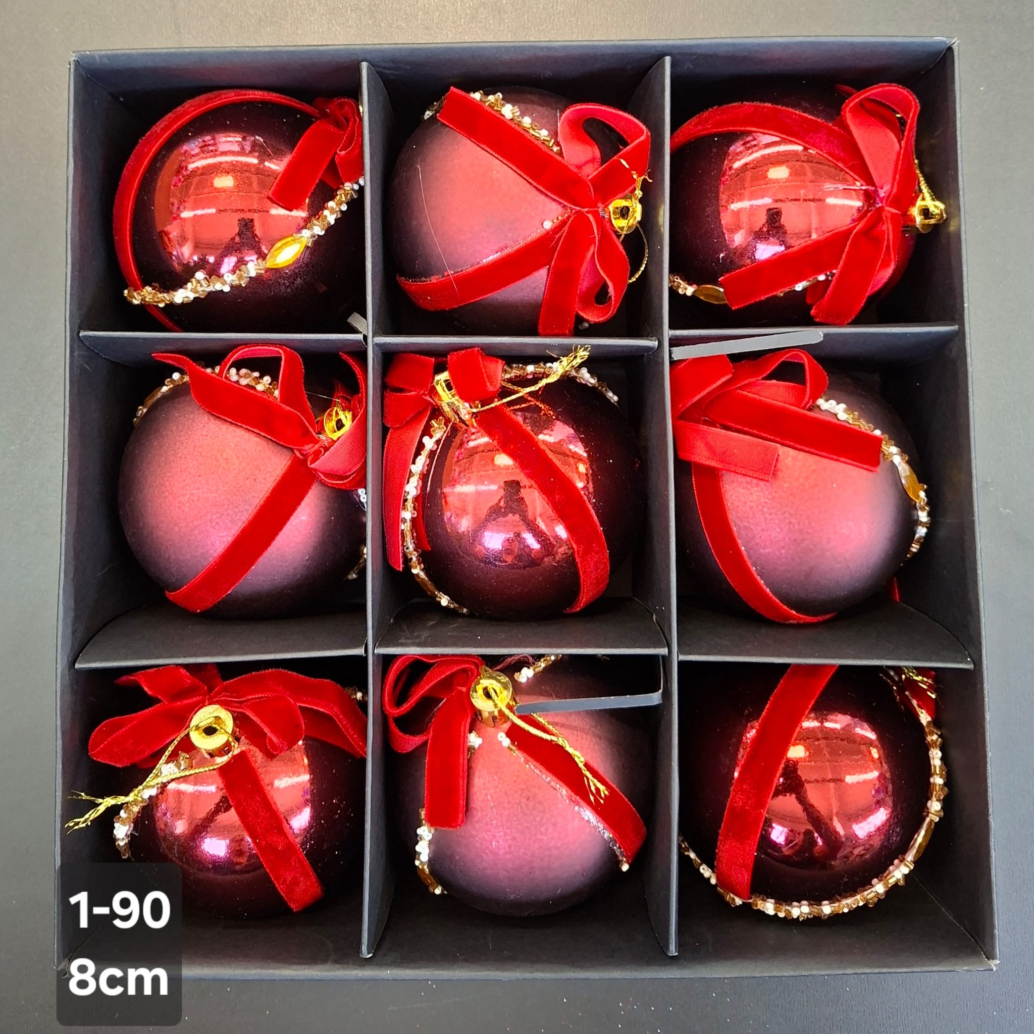 Globuri Crăciun roșii cu fundiță catifea – set 9 buc - 8cm